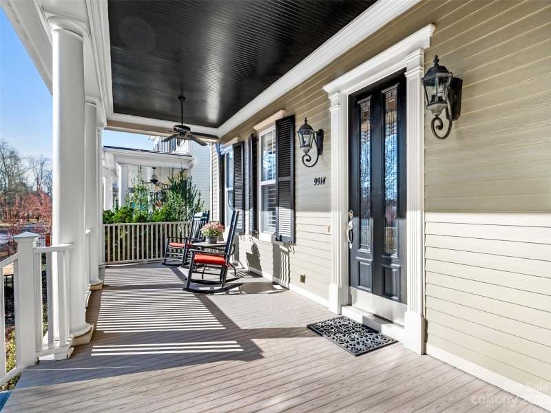Property image 2 at 9914 Triple Oak Road, Charlotte, NC 28277