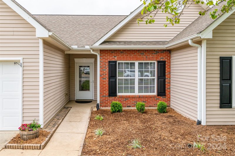 Property image 2 at 179 Mott Road, Mooresville, NC 28115