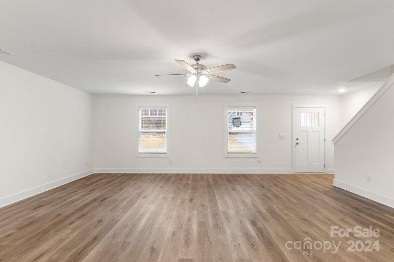 Property image 4 at 106 Rushing Water Lane, Troutman, NC 28166