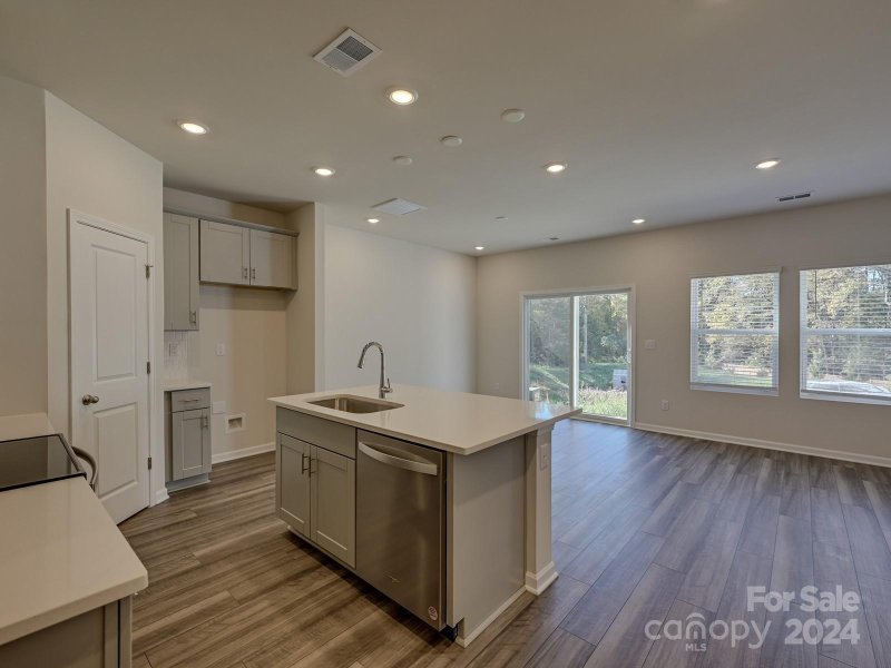 Property image 2 at 513 Tayberry Lane, Fort Mill, SC 29715