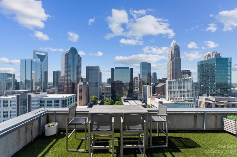 222 S Caldwell Street