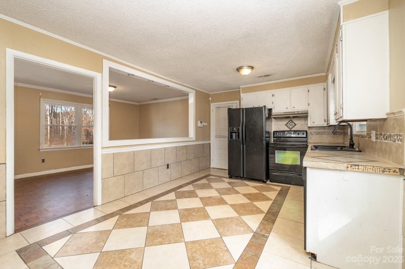 Property image 5 at 3734 21st Street, Hickory, NC 28601