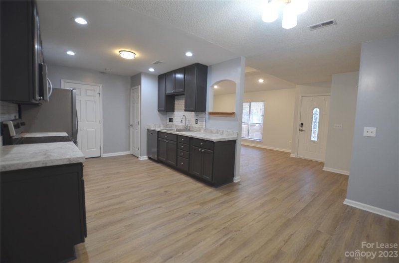 Property image 4 at 5325 Great Wagon Road, Charlotte, NC 28215