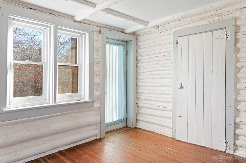 Property image 5 at 64 Pine Cone Drive, Asheville, NC 28805