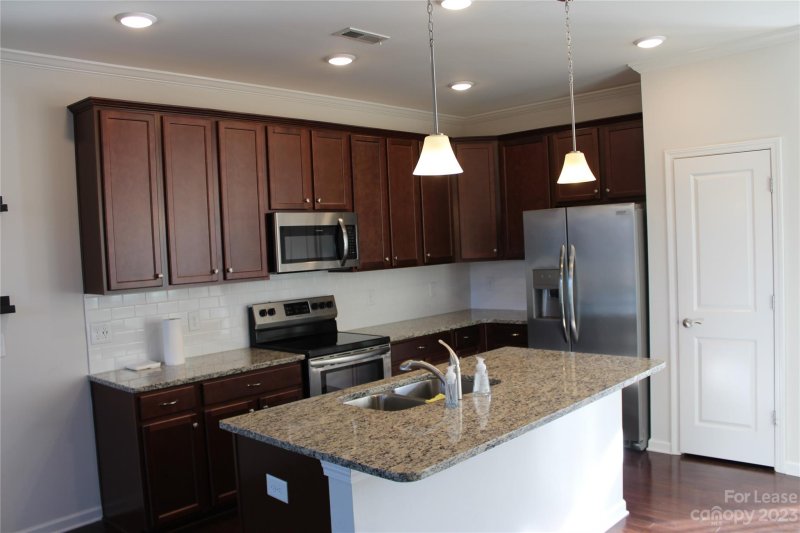 Property image 4 at 320 Linestowe Drive, Belmont, NC 28012