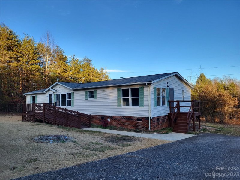 Property image 2 at 2368 Bayleigh Drive, Vale, NC 28168