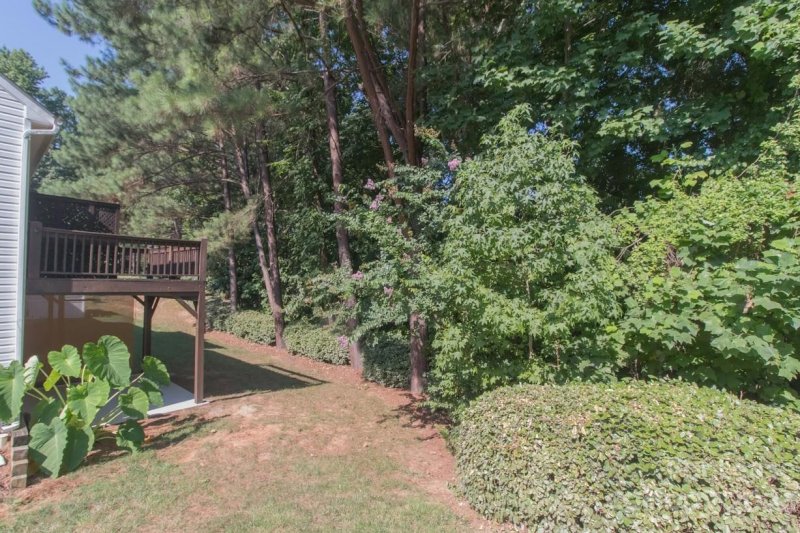 Property image 3 at 8795 Robinson Forest Drive, Charlotte, NC 28277