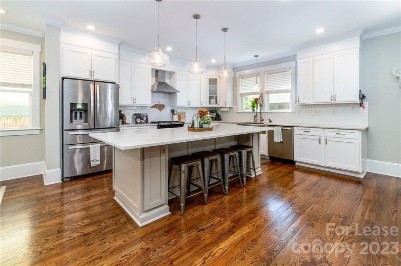 Property image 3 at 1710 Berryhill Road, Charlotte, NC 28208