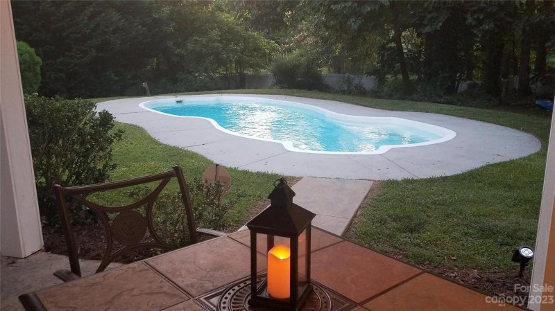 Property image 2 at 20315 Willow Pond Road, Cornelius, NC 28031