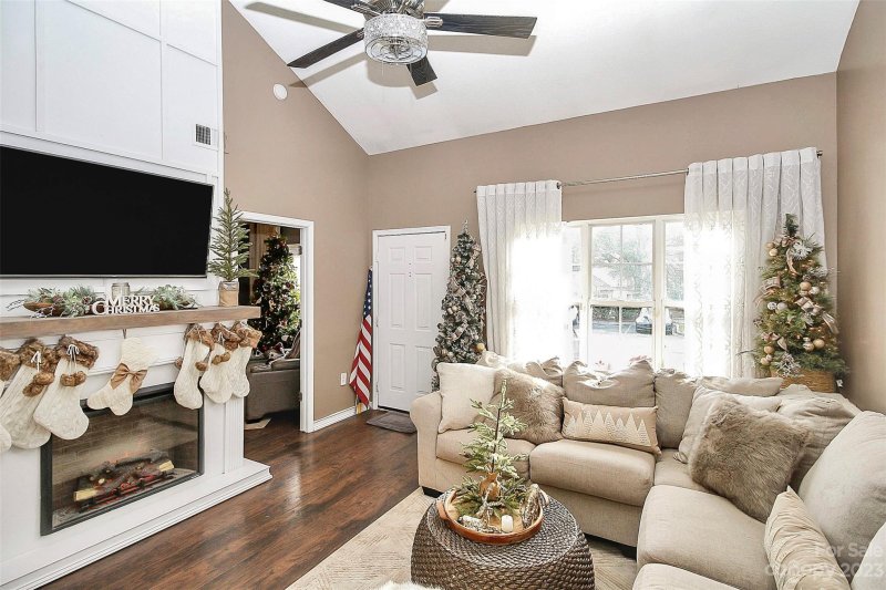 Property image 5 at 15407 Asterwind Court, Charlotte, NC 28277