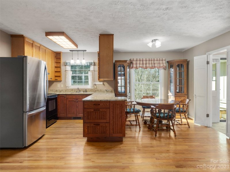 Property image 4 at 144 Dogwood Drive, Brevard, NC 28712