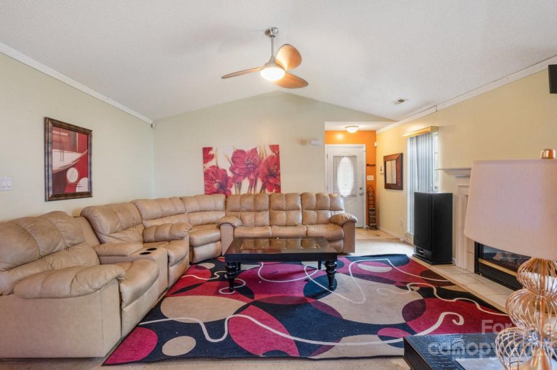 Property image 4 at 3310 Bell Glen Court, Charlotte, NC 28269