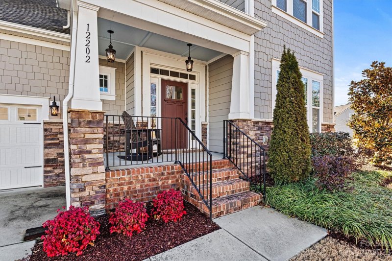 Property image 2 at 12202 Bonny Oaks Drive, Cornelius, NC 28031