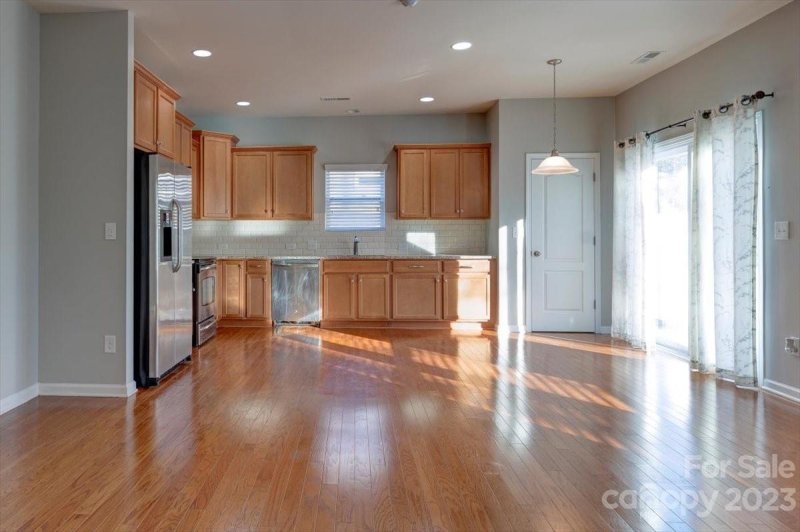 Property image 5 at 9235 Aubrac Lane, Charlotte, NC 28213