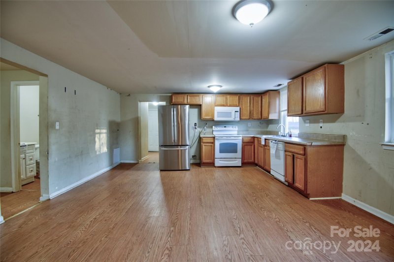 Property image 3 at 2340 Sunset Boulevard, Charlotte, NC 28269