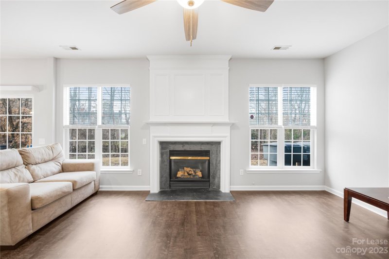 Property image 5 at 8701 Challenger Drive, Charlotte, NC 28213