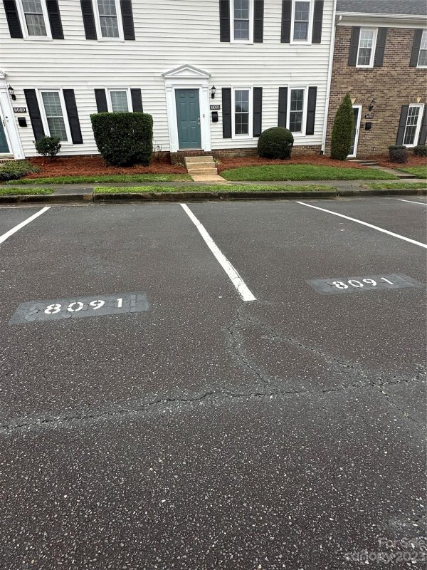 Property image 2 at 8091 Regent Park Lane, Charlotte, NC 28210