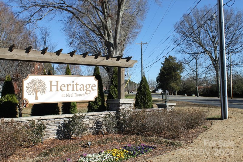 Property image 2 at 111 Willow Valley Drive, Mooresville, NC 28115