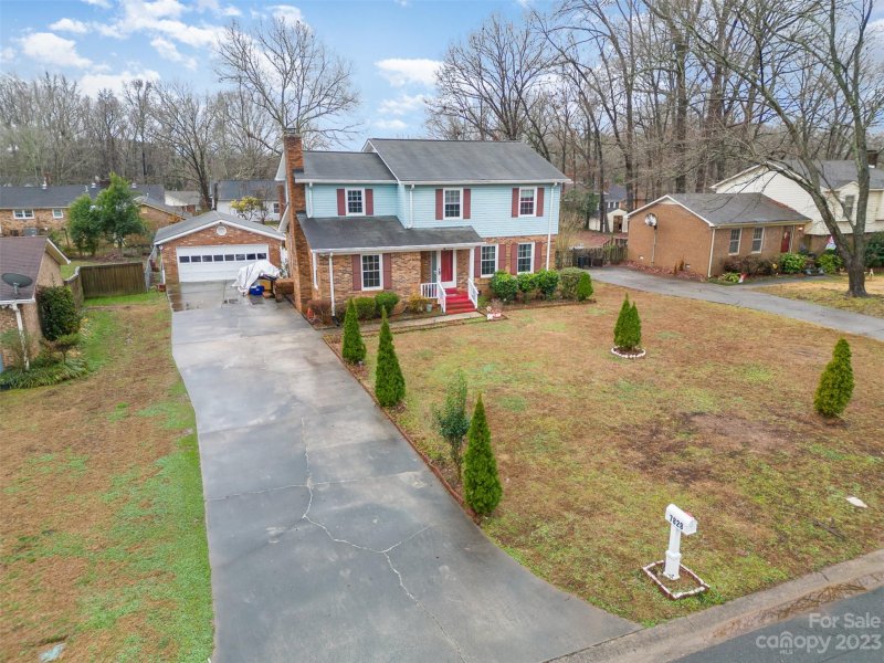 Property image 2 at 7828 Scottwood Terrace, Charlotte, NC 28212