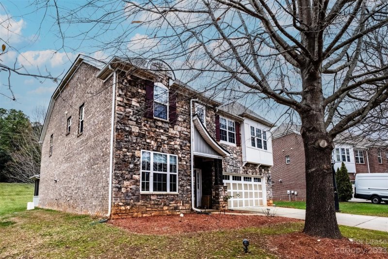 Property image 4 at 10034 Paxton Run Road, Charlotte, NC 28277