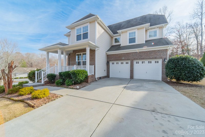 Property image 2 at 4860 Samuel Pinckney Drive, Belmont, NC 28012