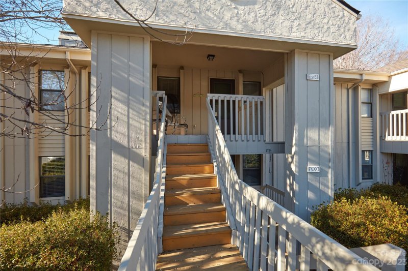 Property image 4 at 1704 Abbey Circle, Asheville, NC 28805