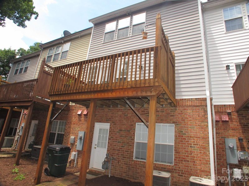 Property image 2 at 5431 Dockery Drive, Charlotte, NC 28209