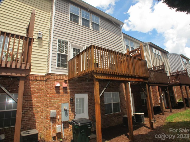 Property image 3 at 5431 Dockery Drive, Charlotte, NC 28209