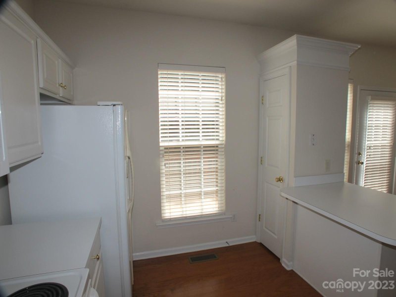 Property image 5 at 5431 Dockery Drive, Charlotte, NC 28209