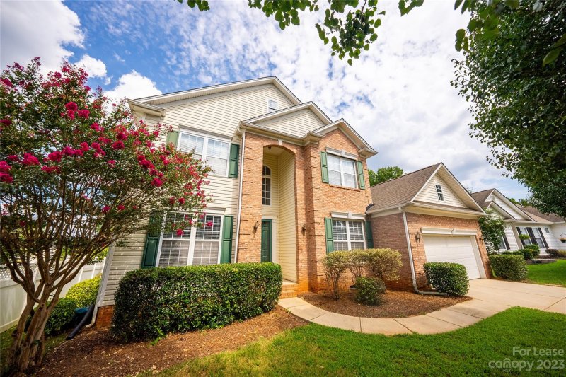 14639 Eastgrove Divide