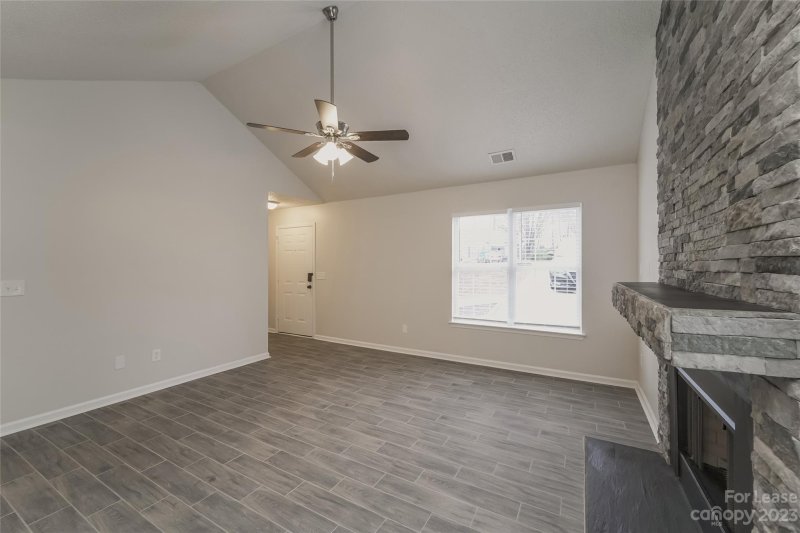 Property image 4 at 430 Cedarcroft Drive, Mooresville, NC 28115