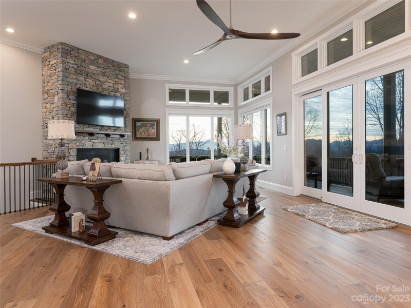 Property image 5 at 30 Points West Drive, Asheville, NC 28804