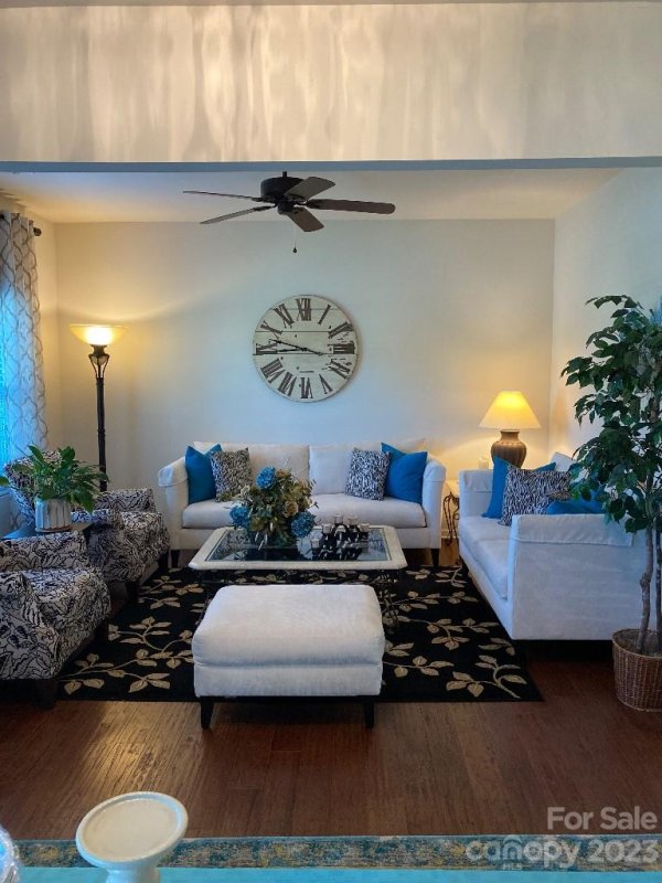 Property image 3 at 10515 Maggie May Lane, Charlotte, NC 28278