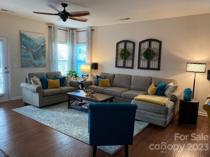 Property image 5 at 10515 Maggie May Lane, Charlotte, NC 28278