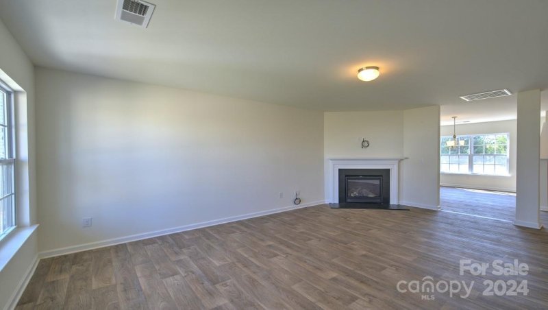 Property image 3 at 1809 Bright Hope Lane, Dallas, NC 28034