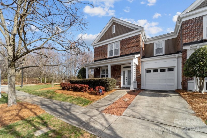 Property image 4 at 18524 Mizzenmast Avenue, Cornelius, NC 28031