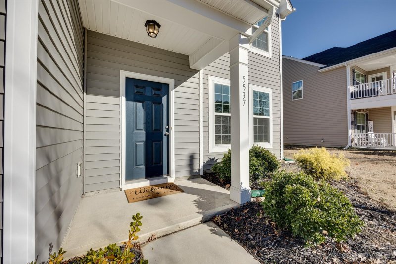 Property image 2 at 5537 Fenway Drive, Charlotte, NC 28273