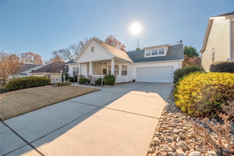 Property image 3 at 3802 Planters Watch Drive, Charlotte, NC 28278