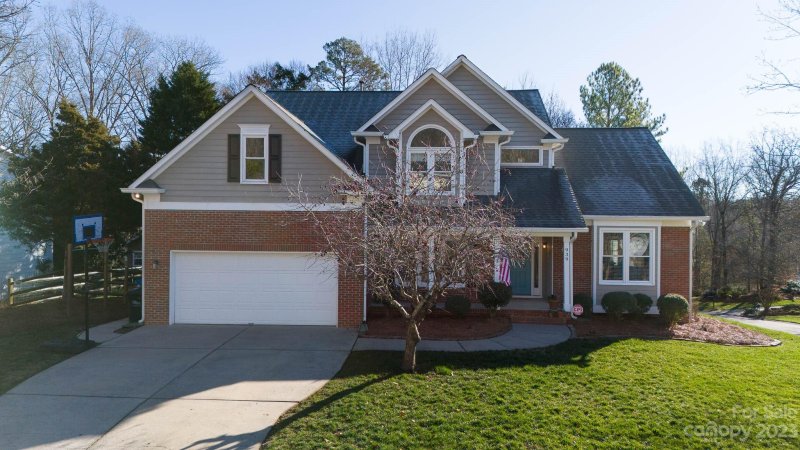 Property image 2 at 939 Gateshead Lane, Matthews, NC 28105