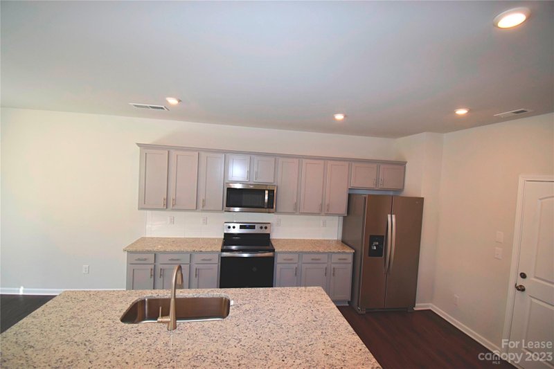 Property image 3 at 2125 Strawberry Patch Street, Charlotte, NC 28208