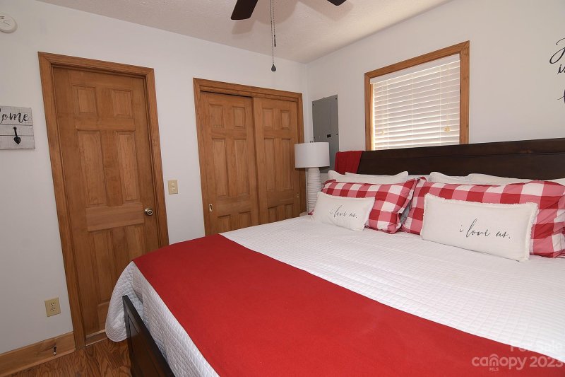 Property image 5 at 91 Summer Place Drive, Waynesville, NC 28785