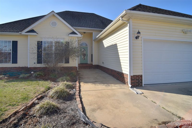 Property image 4 at 3003 Hemby Commons Parkway, Indian Trail, NC 28079