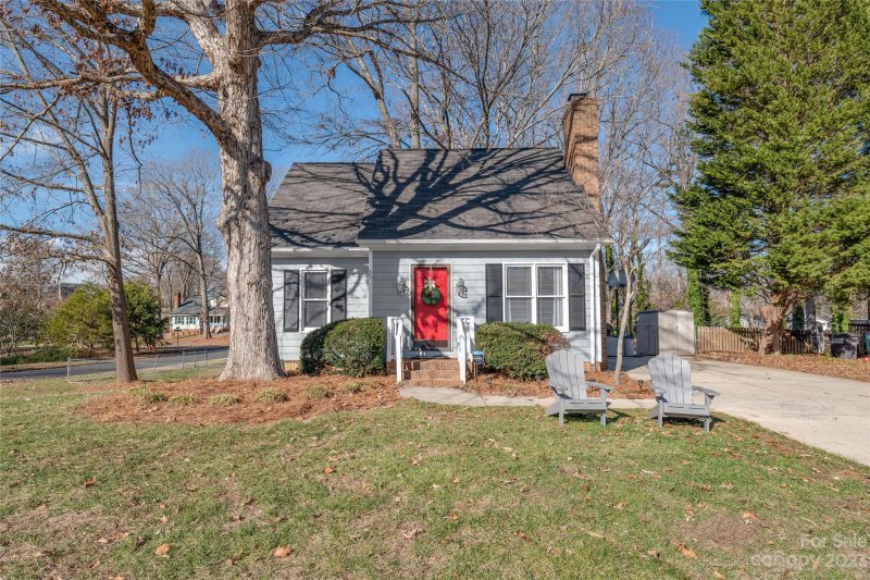 2475 Autumnwood Trail