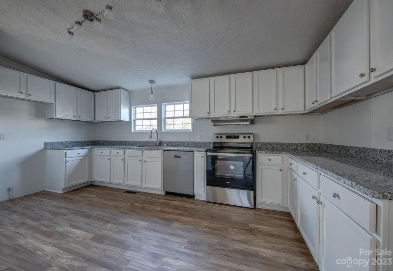 Property image 3 at 1443 Cherry Park Drive, Gastonia, NC 28052