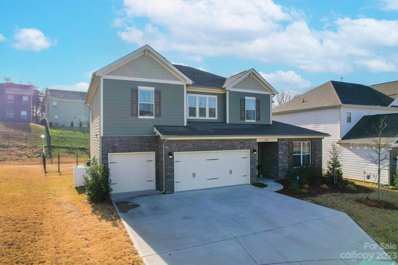 Property image 4 at 16163 Flame Azalea Court, Charlotte, NC 28278