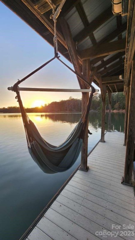 Property image 4 at 332 Silvercliff Drive, Mount Holly, NC 28120