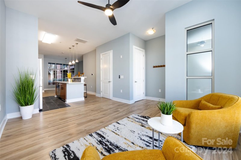 Property image 3 at 1101 W 1st Street, Charlotte, NC 28202