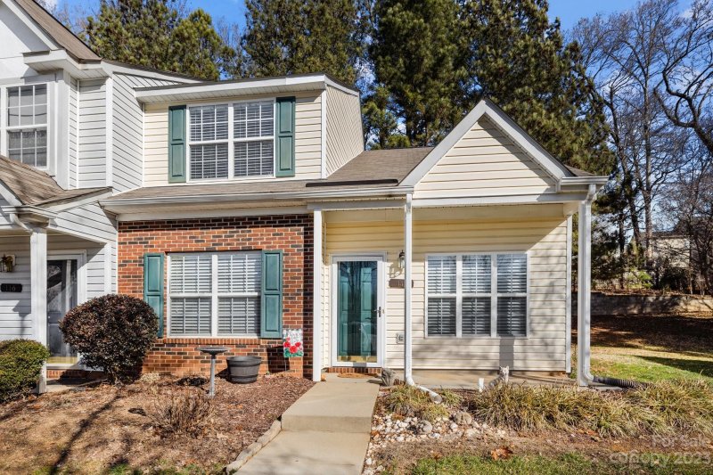 Property image 2 at 114 Rhett Court, Fort Mill, SC 29715