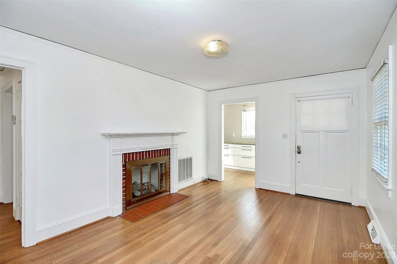 Property image 5 at 2019 Highland Street, Charlotte, NC 28208