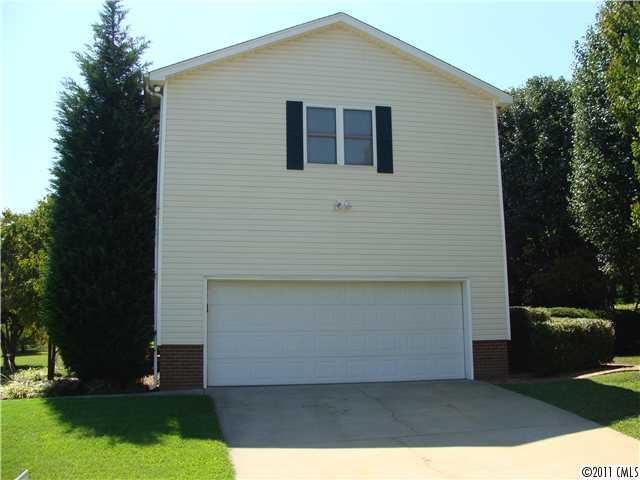 Property image 2 at 2611 Bayberry Court, Gastonia, NC 28056